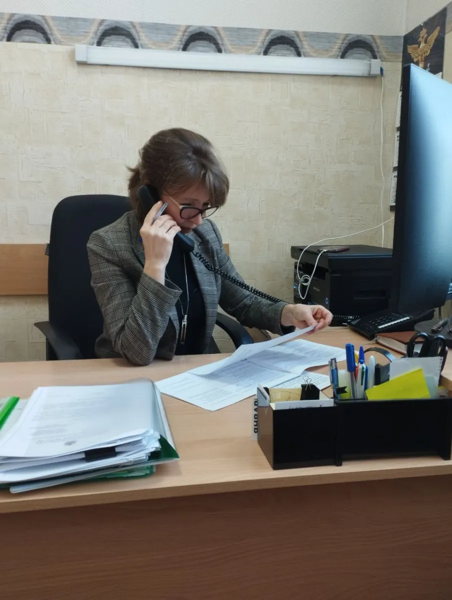 Прямая телефонная линия по подготовке к выборам Президента